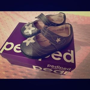 Pediped girls shoes in size 6
